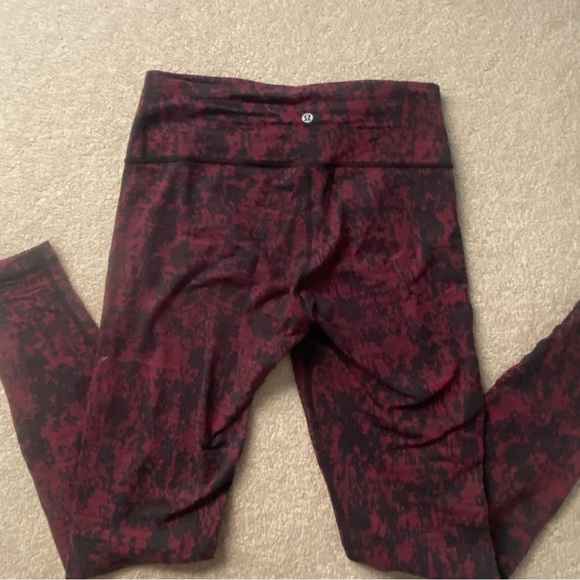 Lululemon leggings - Picture 1 of 3